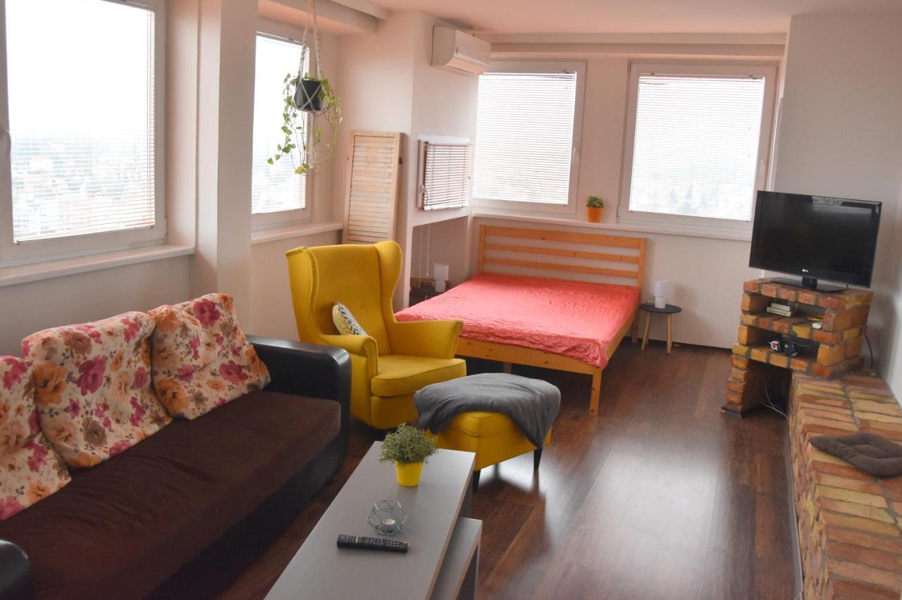 Panorama View Family Apartment Veszprém Esterno foto